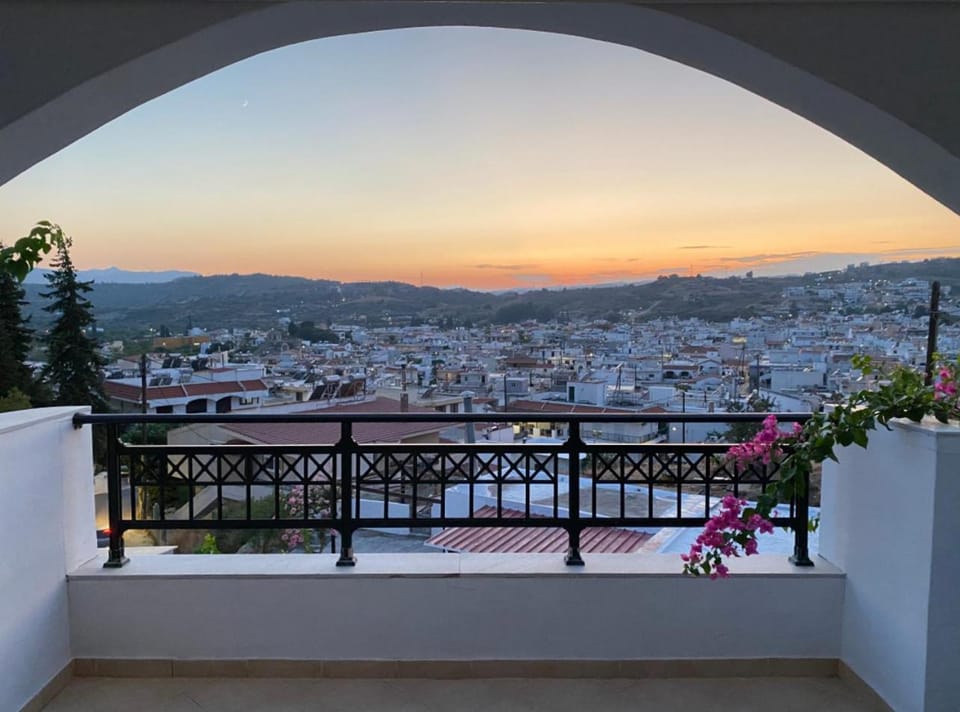 Balcony/Terrace, Garden view, Sunset