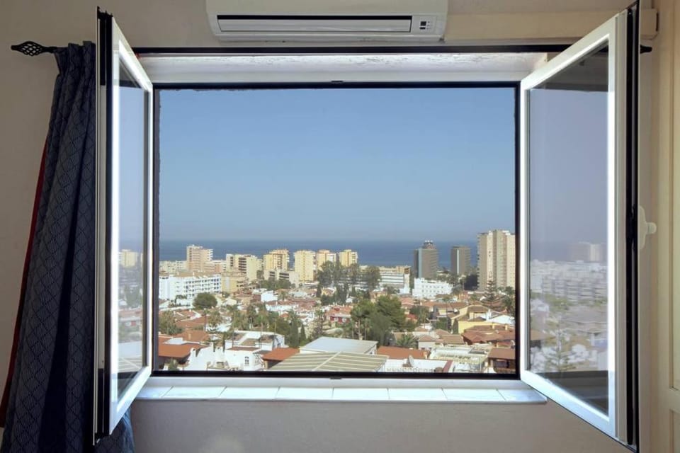 Decorative detail, City view, Garden view, Landmark view, Mountain view, Pool view, Sea view, Street view, Quiet street view