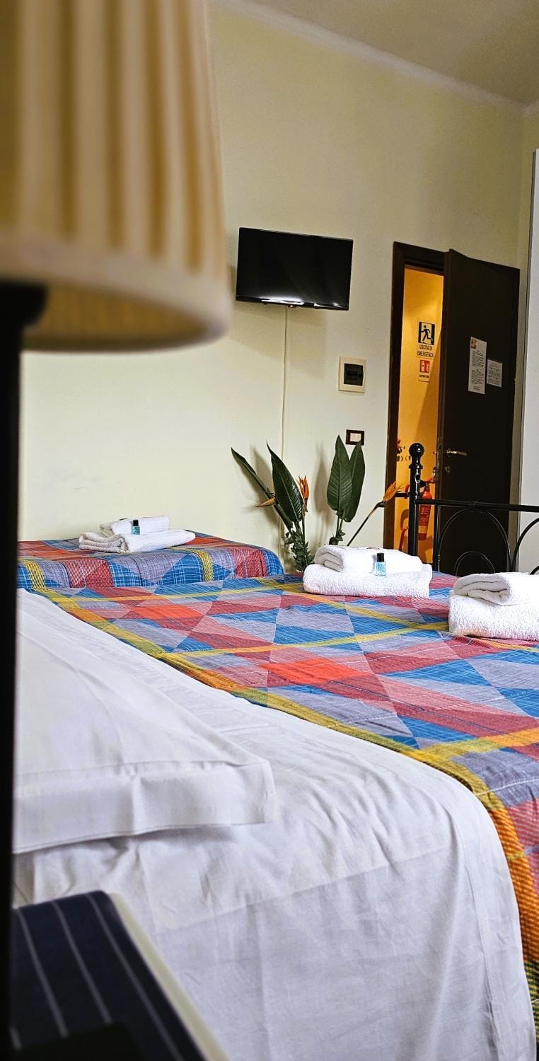 Bed, TV and multimedia