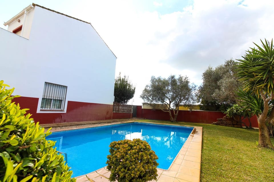 Garden, Swimming pool