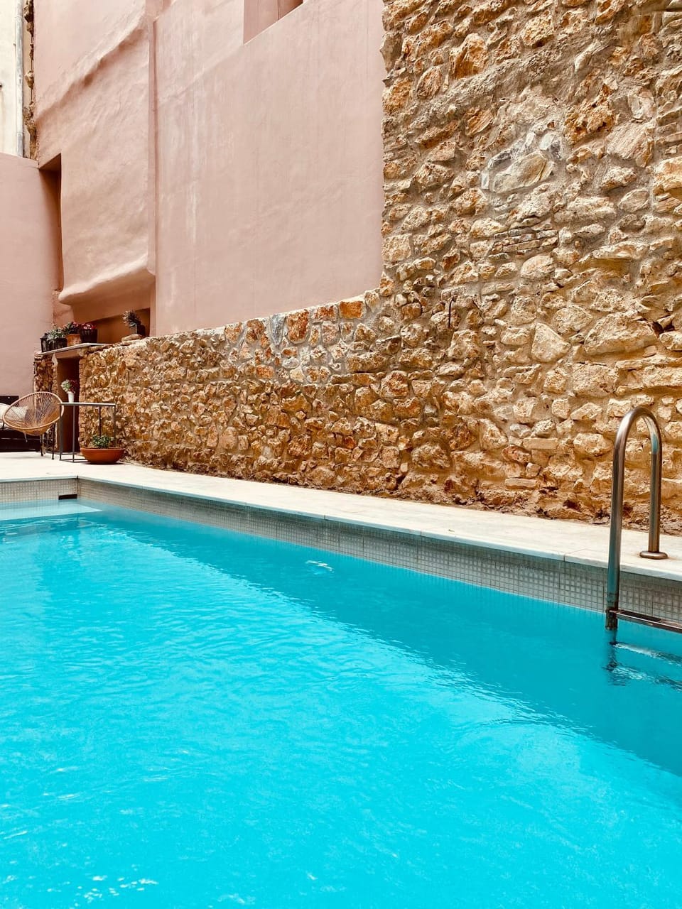 Property building, Swimming pool