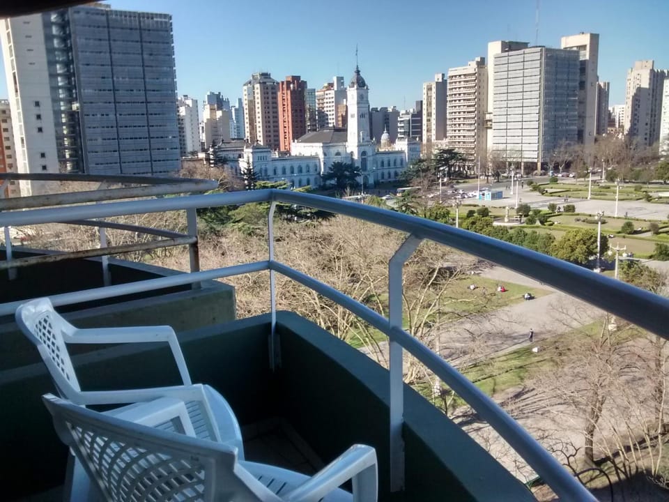 Departamento Plaza Moreno con balcón Apartment in La Plata