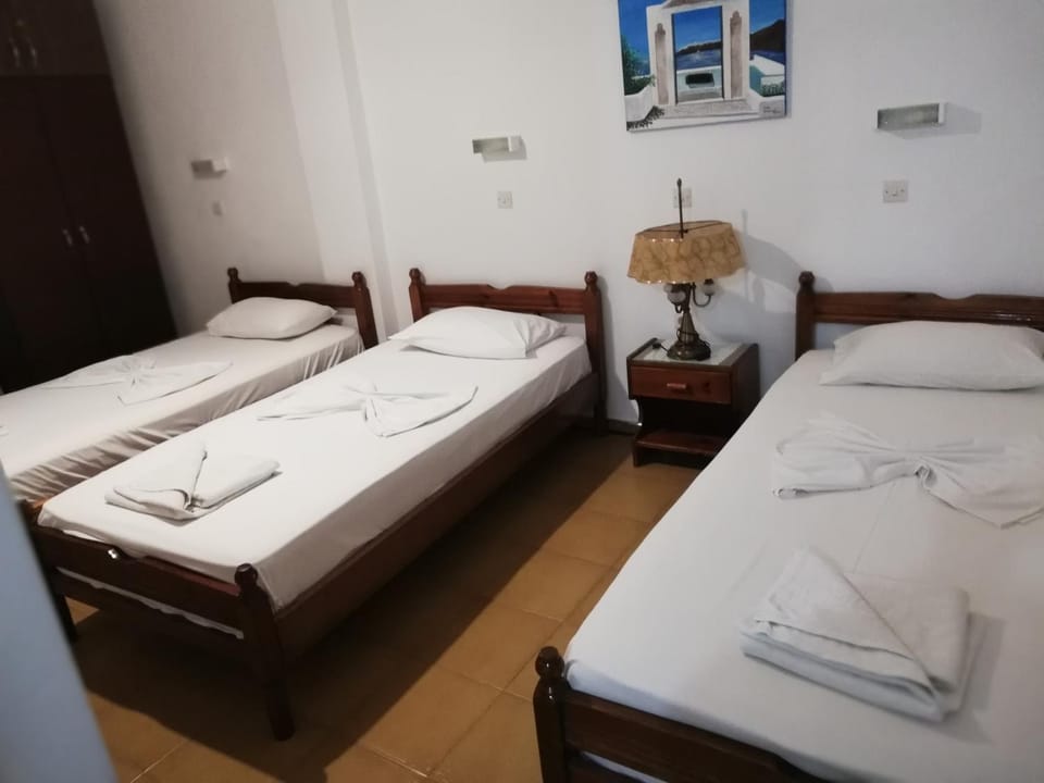 Christina Pension Apartment in Santorini