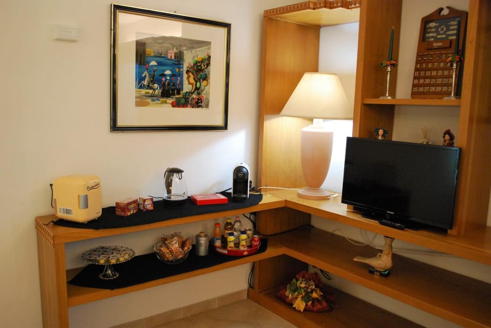 Lounge or bar, Breakfast, Continental breakfast, Italian breakfast, Non alcoholic drinks