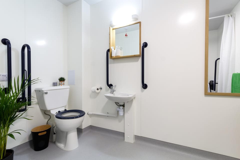 Toilet, Bathroom