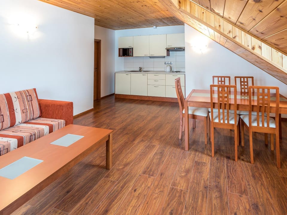 Kitchen or kitchenette, Living room, Seating area