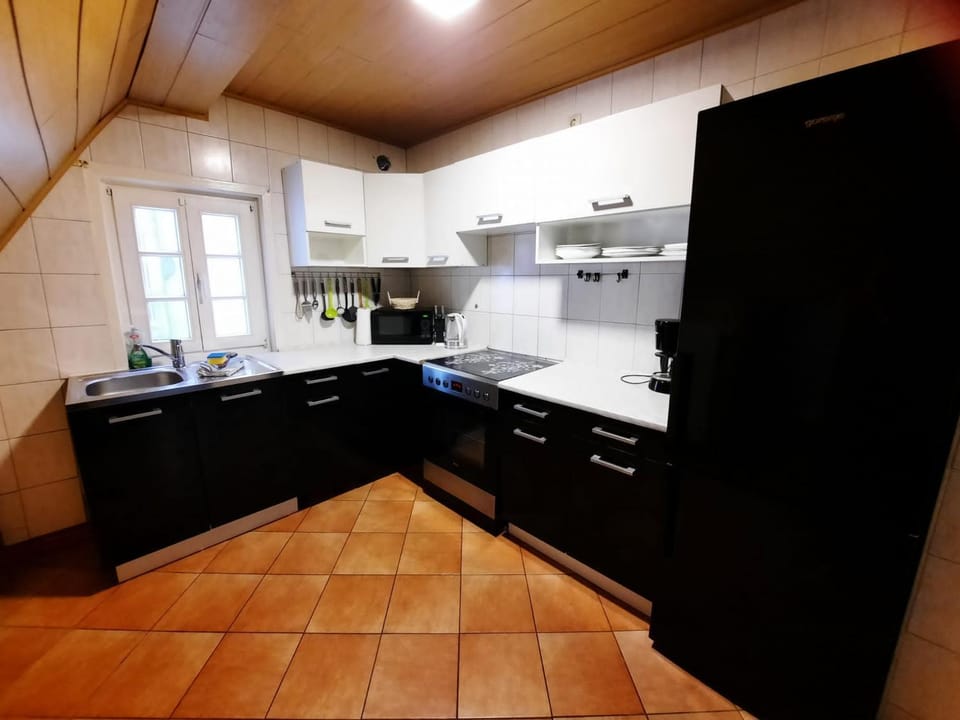 minibar, pet friendly, stove, kitchen