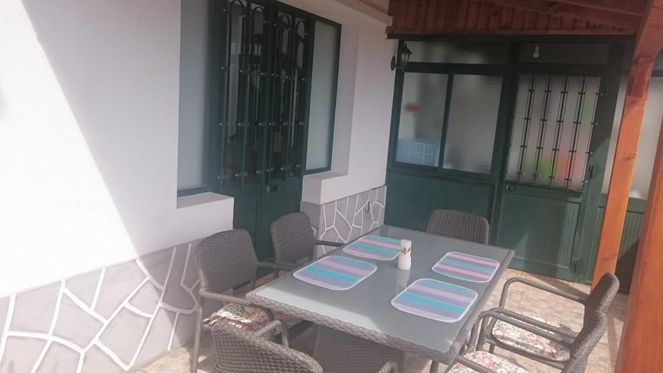Patio, Balcony/Terrace
