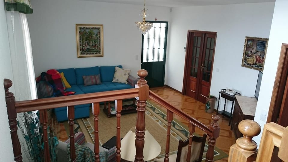 Living room, Photo of the whole room, Seating area