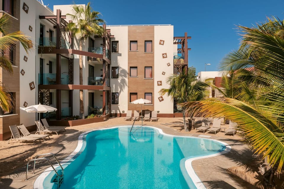Property building, Swimming pool