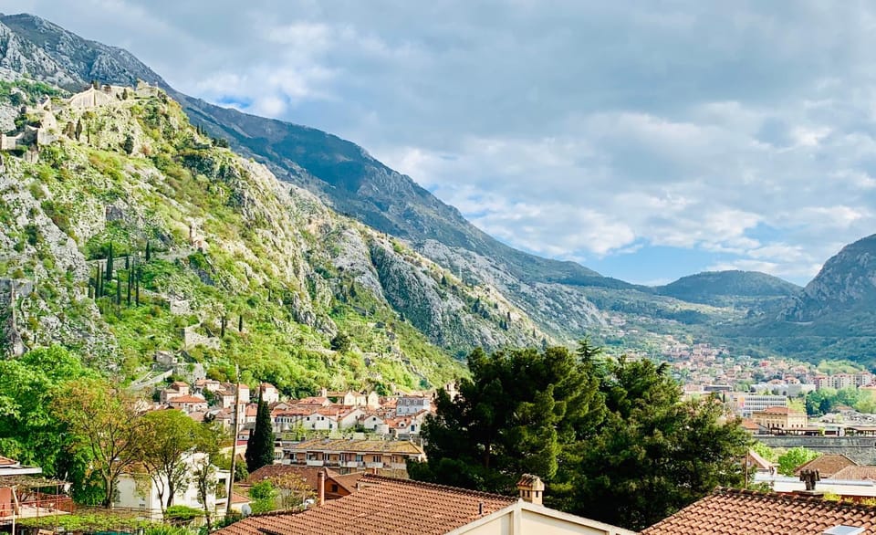 Natural landscape, City view, Landmark view, Sea view