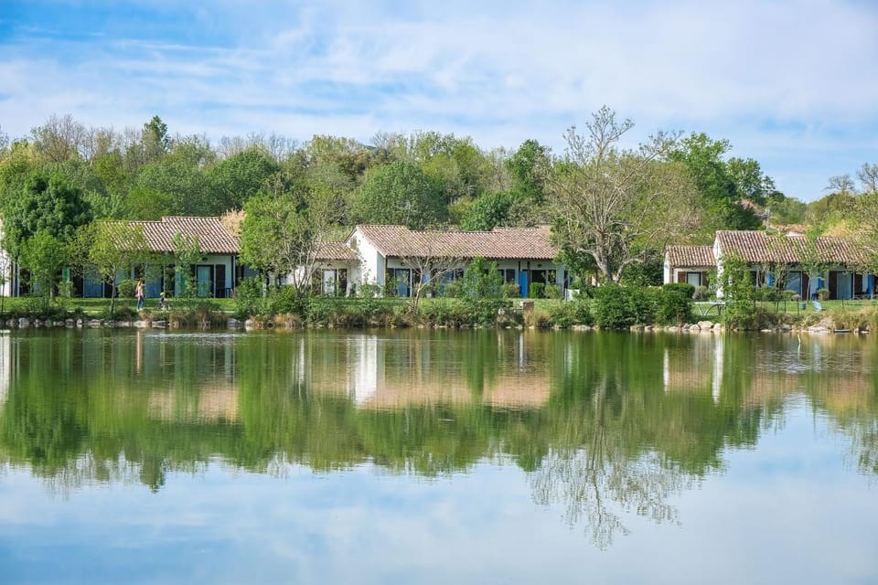 Property building, Spring, Lake view