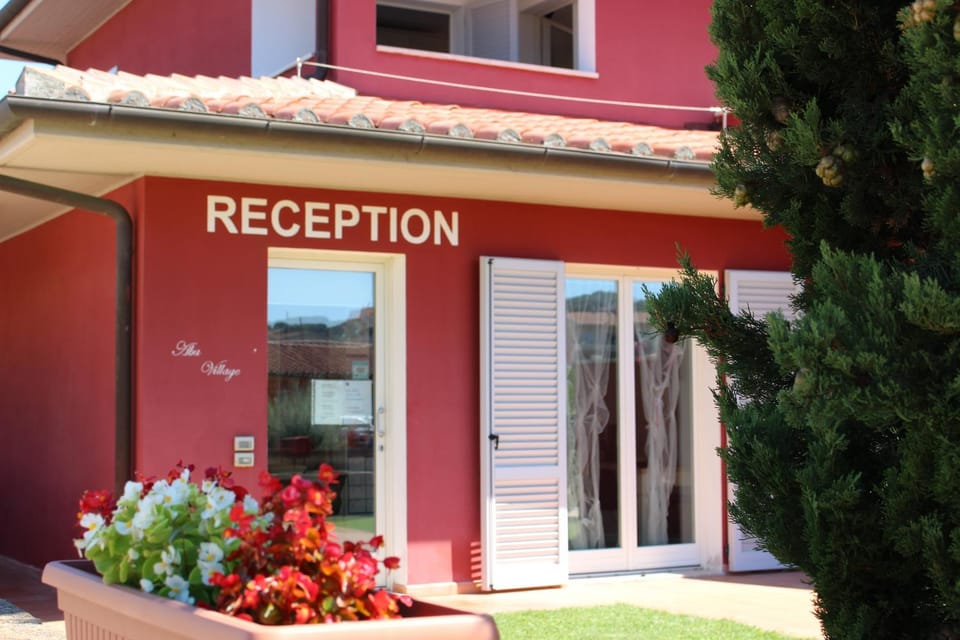 Staff, Lobby or reception