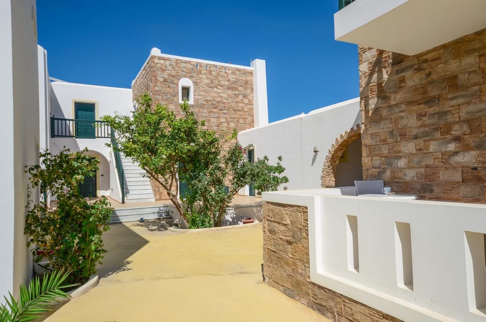 Plaka Hotel I Apartment hotel in Naxos, Naxos and Lesser Cyclades, Greece