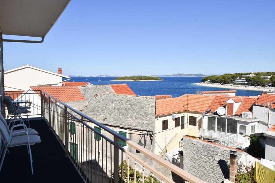 Balcony/Terrace, City view, Sea view