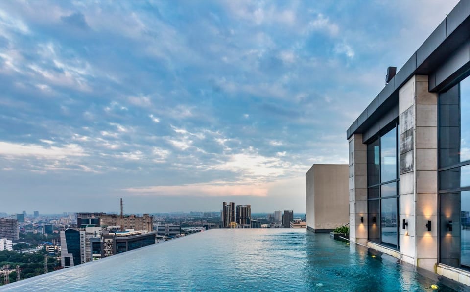 Pool view, Swimming pool