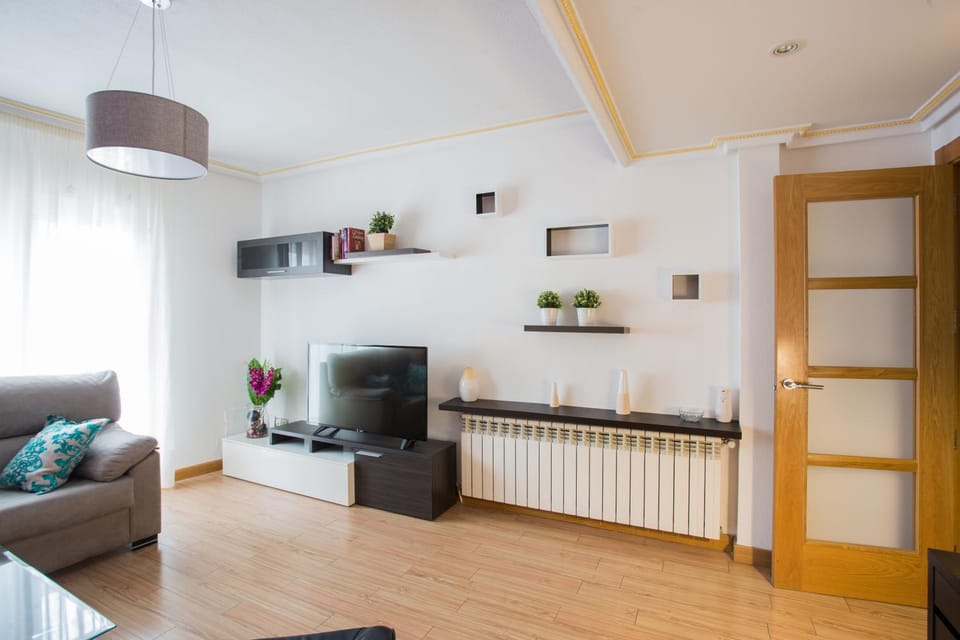 APARTAMENTOS ABULA Apartment in Ávila‎