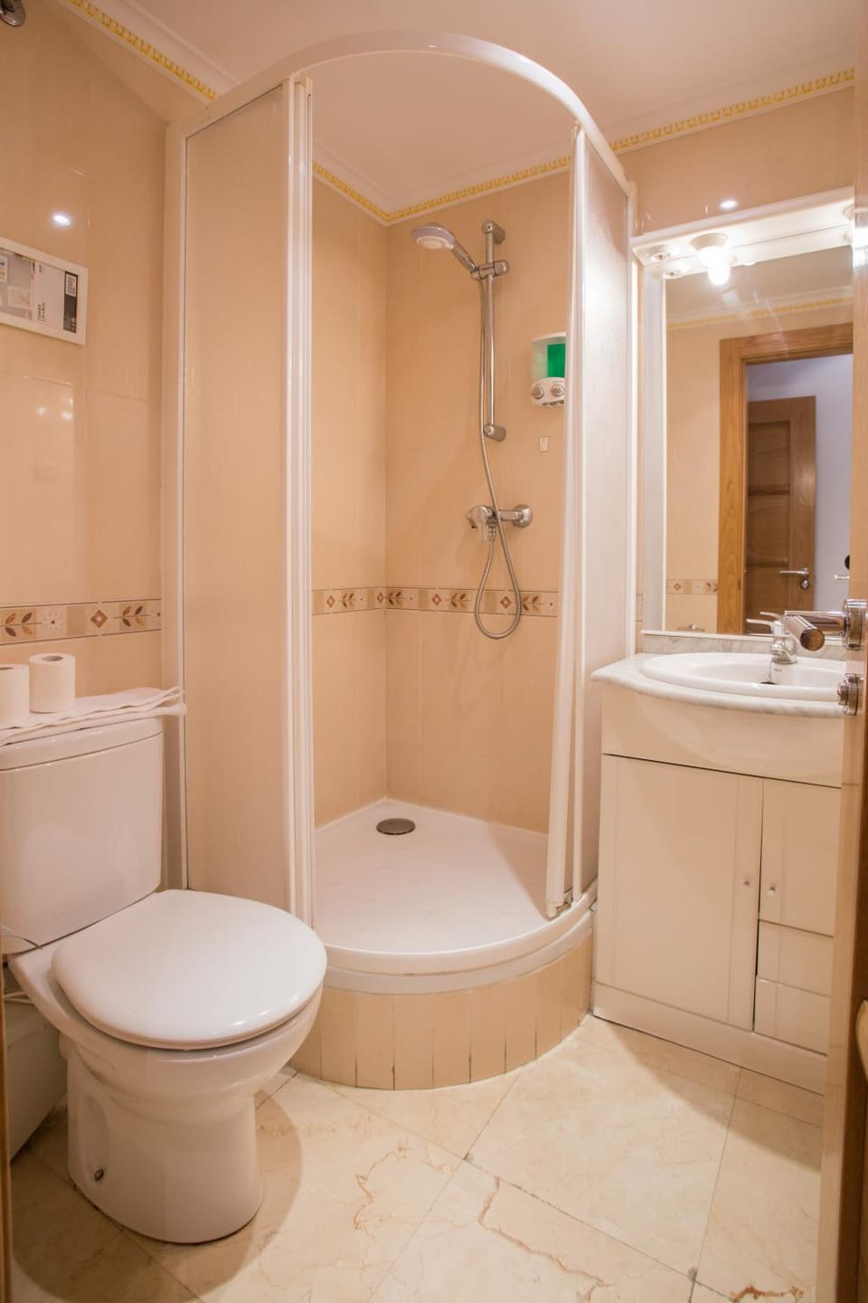 APARTAMENTOS ABULA Apartment in Ávila‎