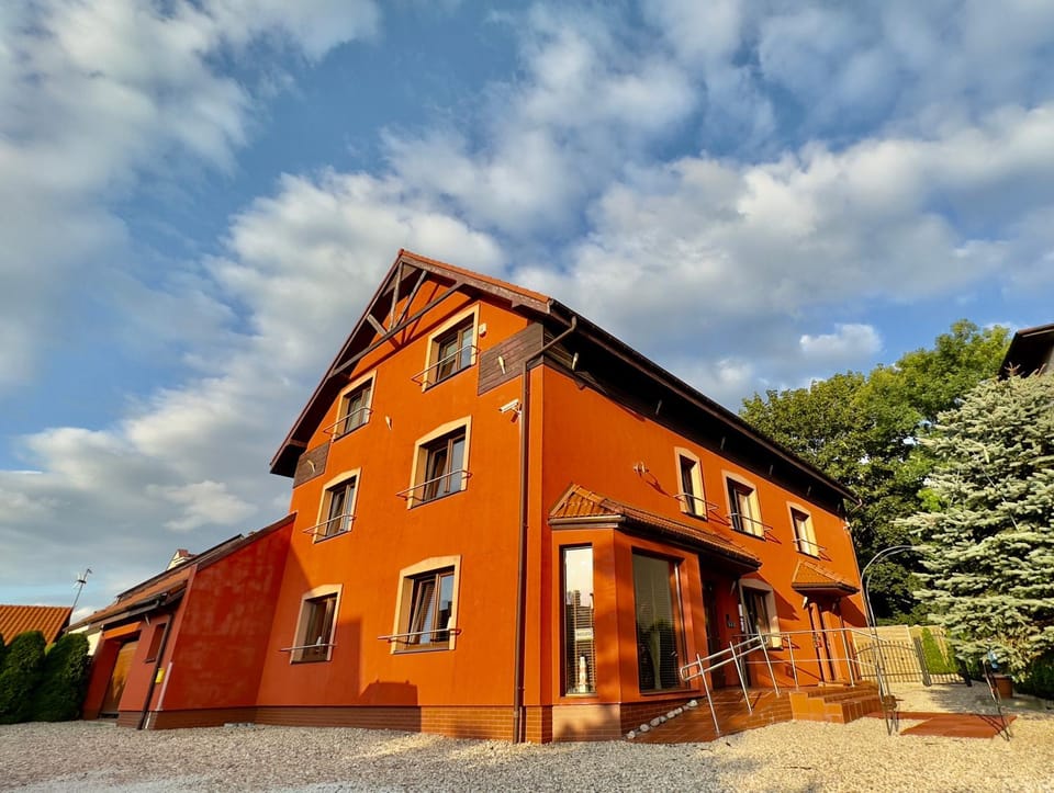 Property building, Day