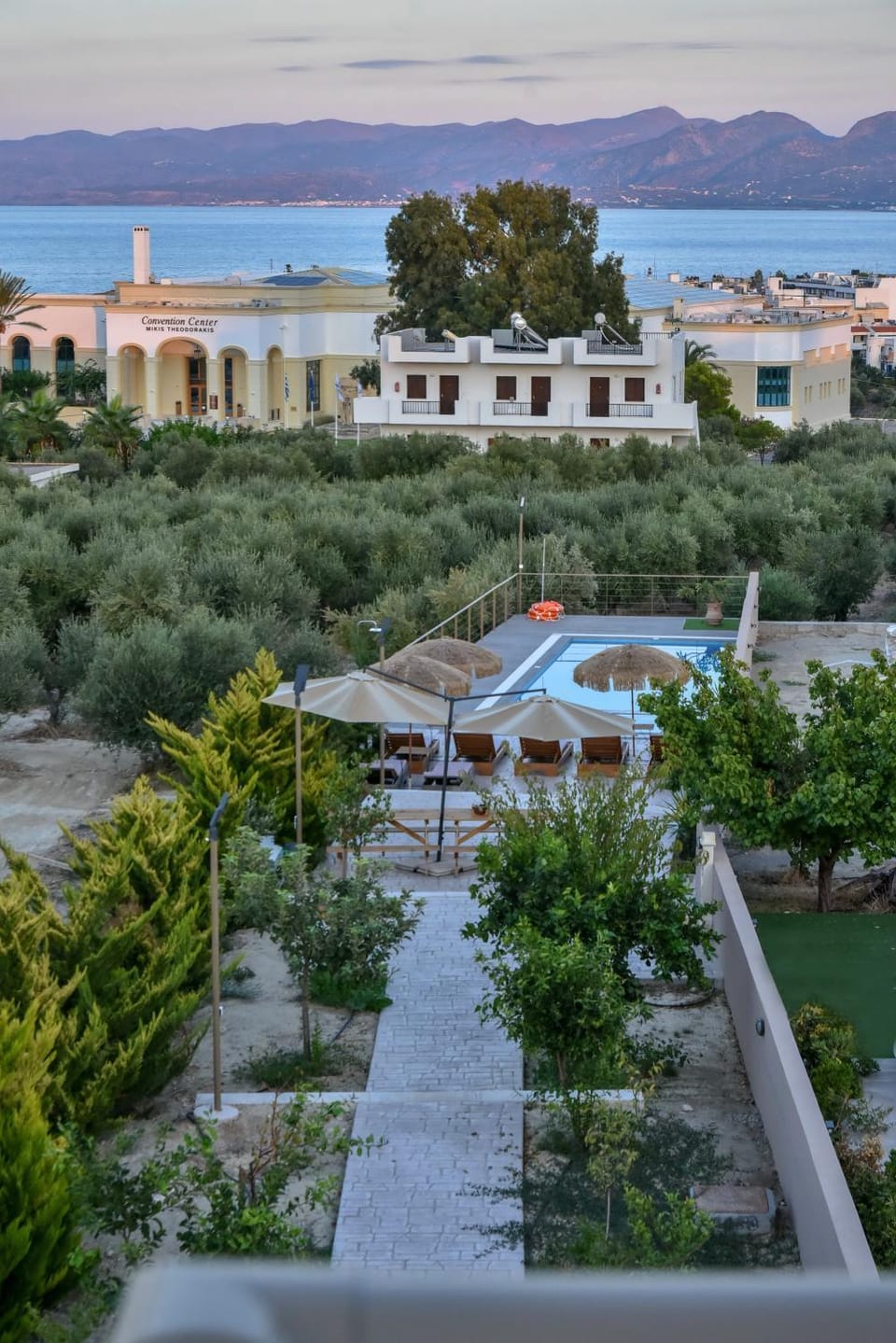 View (from property/room), Garden view, Mountain view, Pool view, Sea view