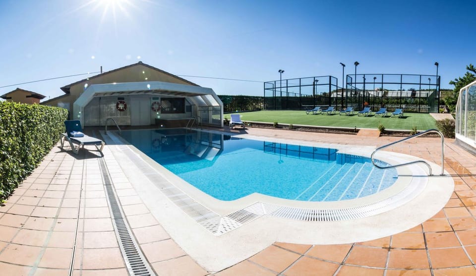 Day, Pool view, Swimming pool, Swimming pool