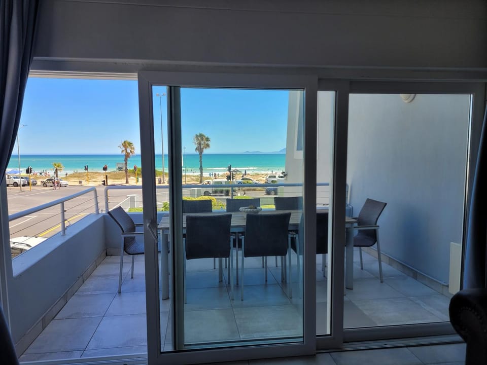 109 da Gama on Beach Apartment in Cape Town
