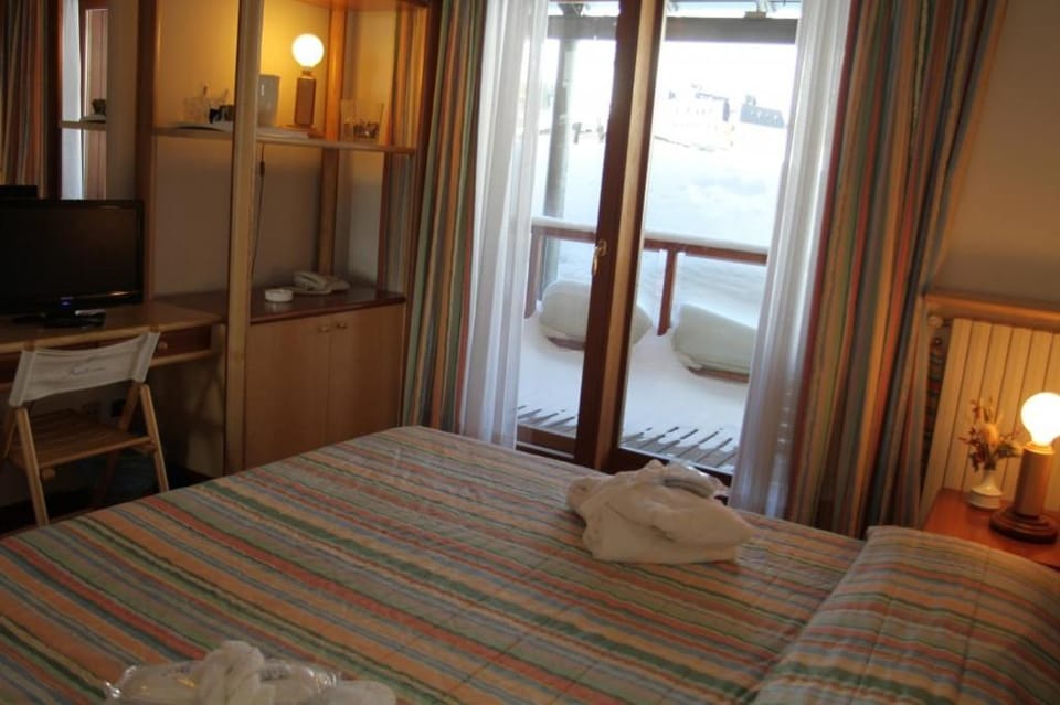 Bed, Balcony/Terrace