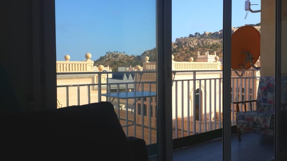 Balcony/Terrace, Living room, Seating area