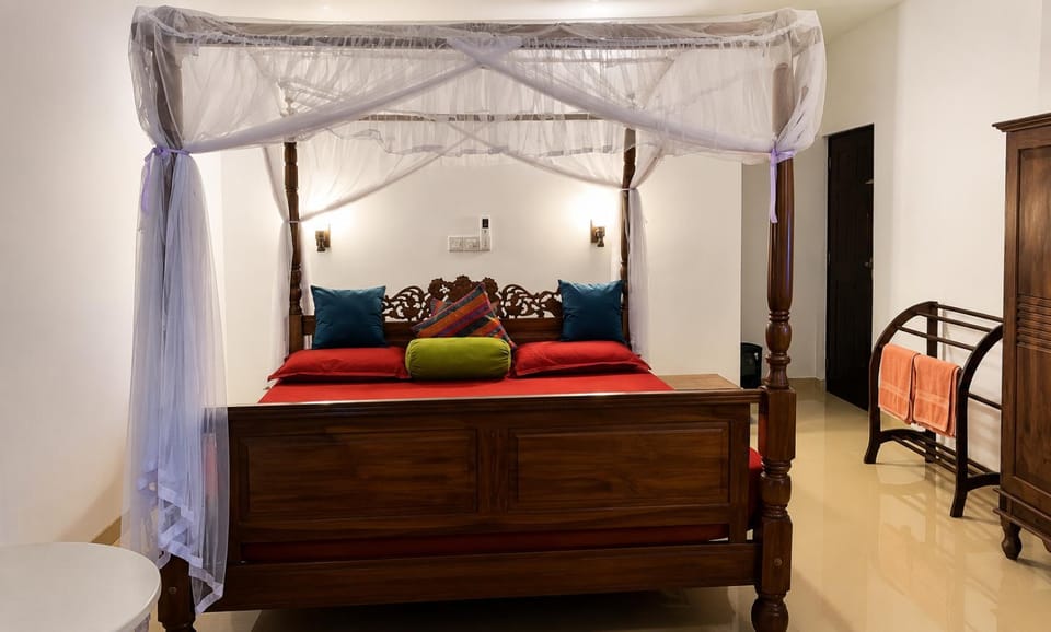 Bed, Bedroom