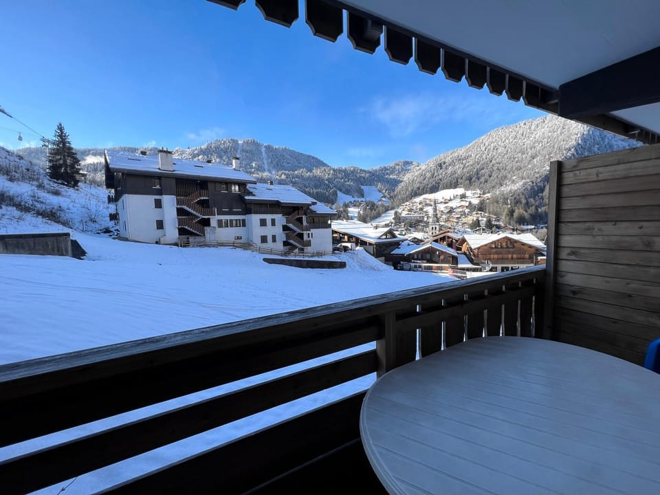 Natural landscape, View (from property/room), Balcony/Terrace
