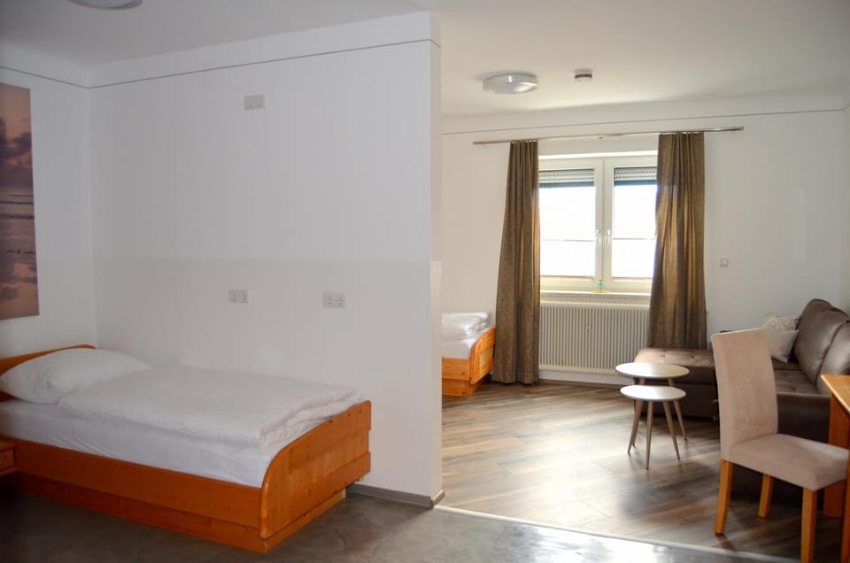 Bed, Photo of the whole room, Decorative detail