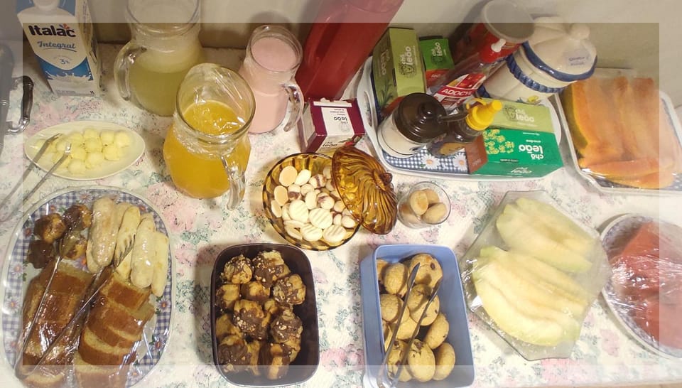 Food and drinks, Food, Breakfast, Continental breakfast, Buffet breakfast