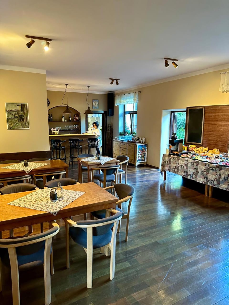 Restaurant/places to eat, Breakfast