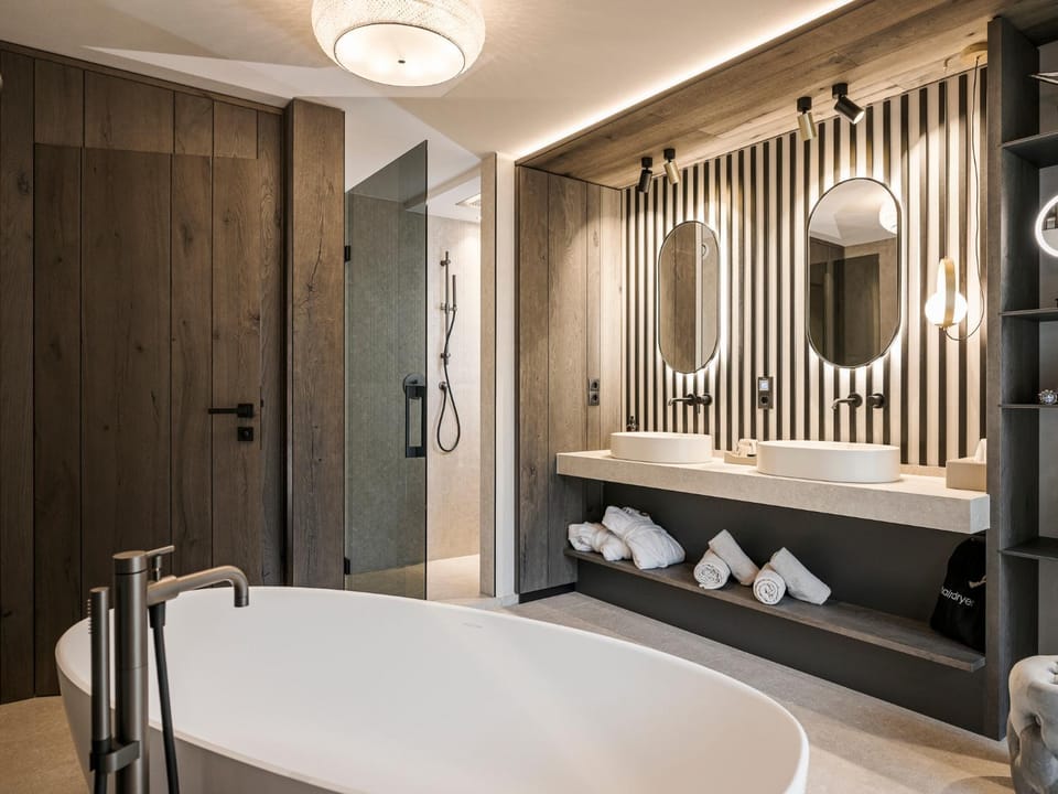 Bathroom, Bath