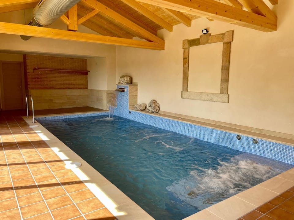 Spa and wellness centre/facilities, Swimming pool