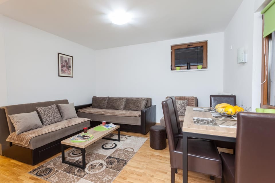 Activities, Living room, Dining area, Family
