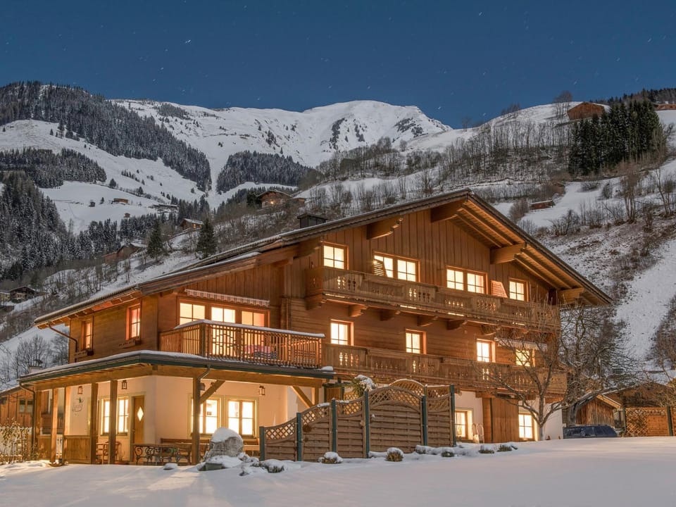Property building, Winter