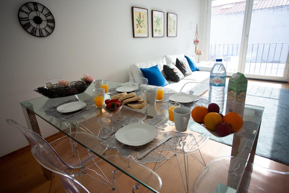 Communal lounge/ TV room, Dining area