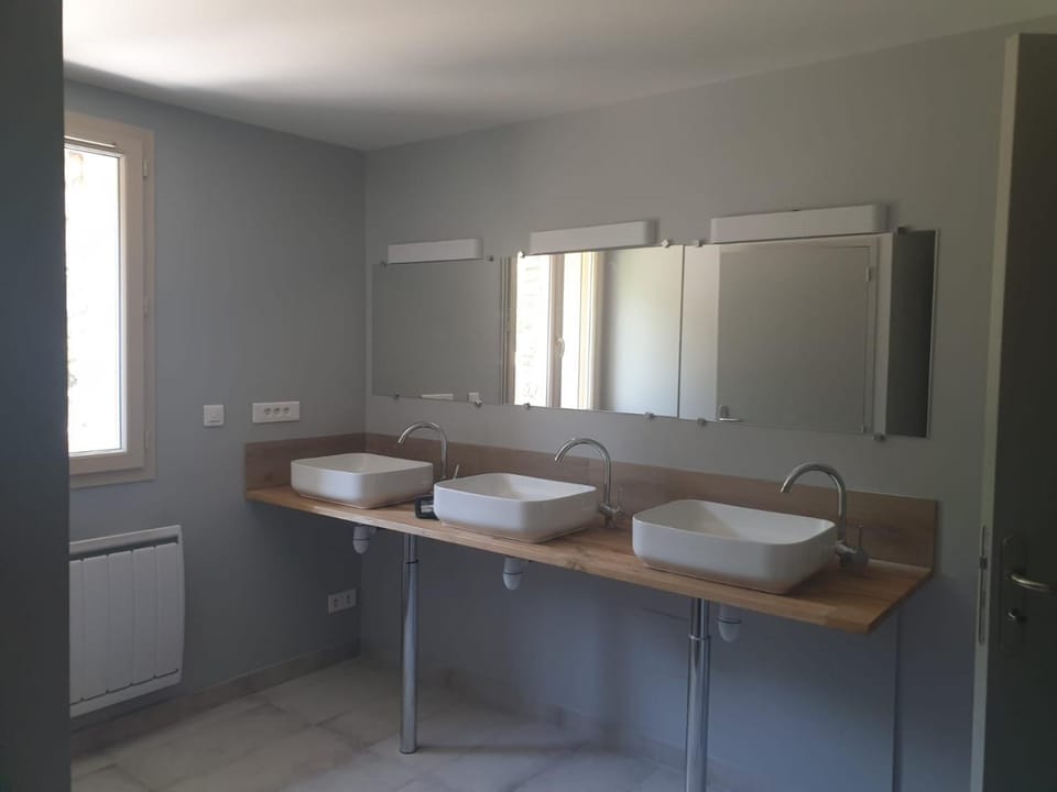 L'Oustaou Bed and Breakfast in Provence-Alpes-Côte d'Azur