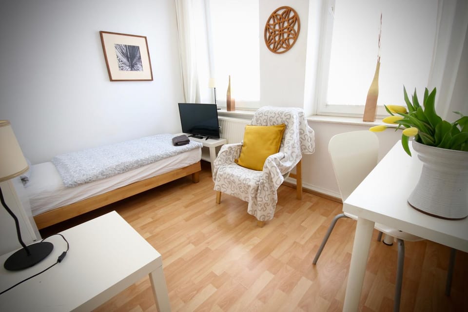 TV and multimedia, Photo of the whole room, Seating area