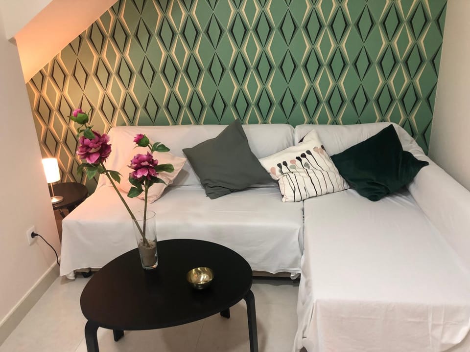 APLUS Apartamentos, Old Town Benidorm House in Benidorm