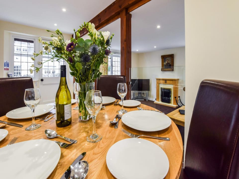 Food and drinks, Dining area
