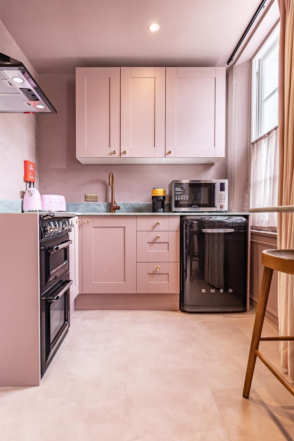 dishwasher, oven, stove, toaster, kitchen