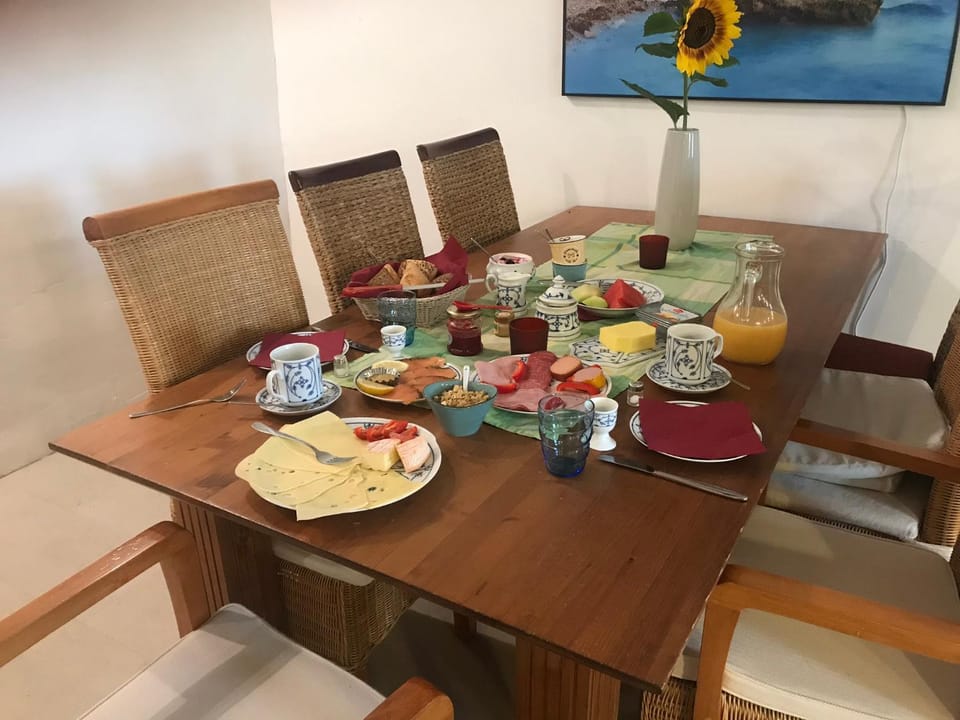 Breakfast