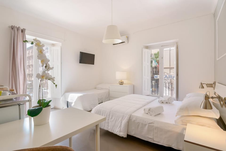 Palazzo Berardi Bed and Breakfast in Province of Taranto