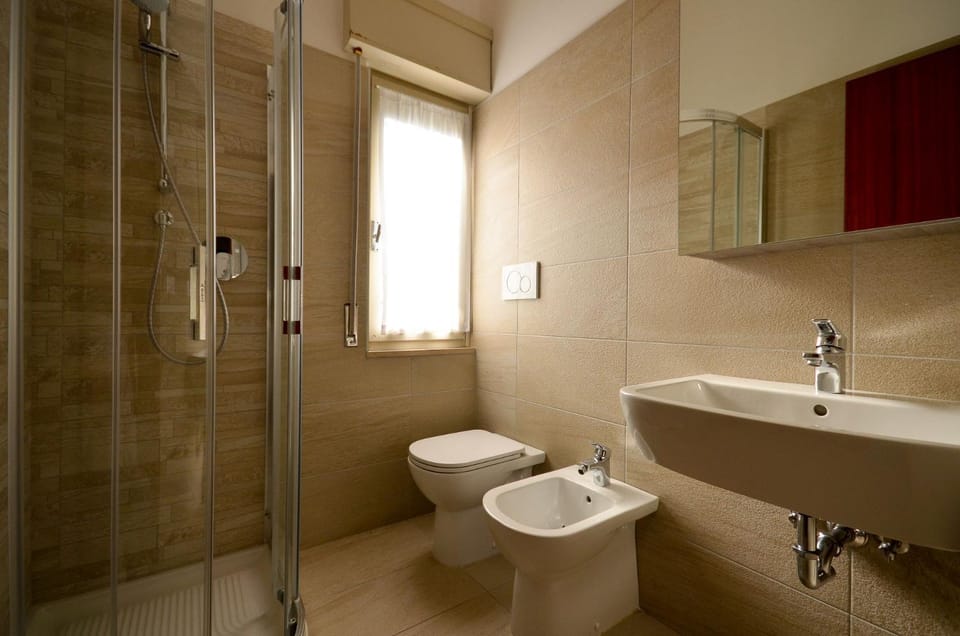 Shower, Toilet, Bathroom, bidet