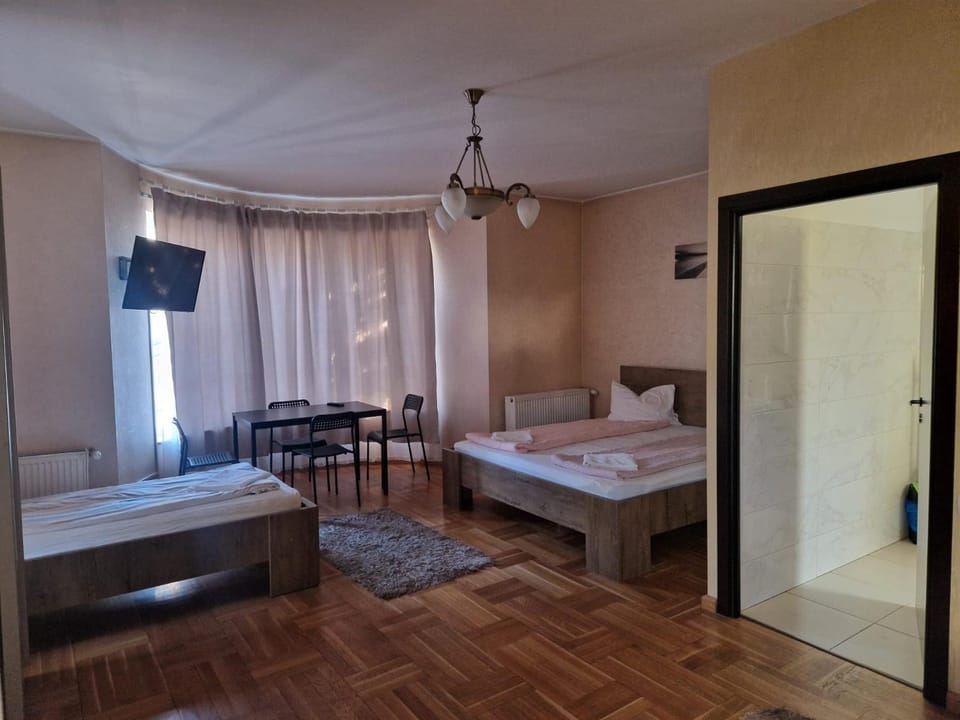 BigCitty Rooms Bed and Breakfast in Cluj-Napoca