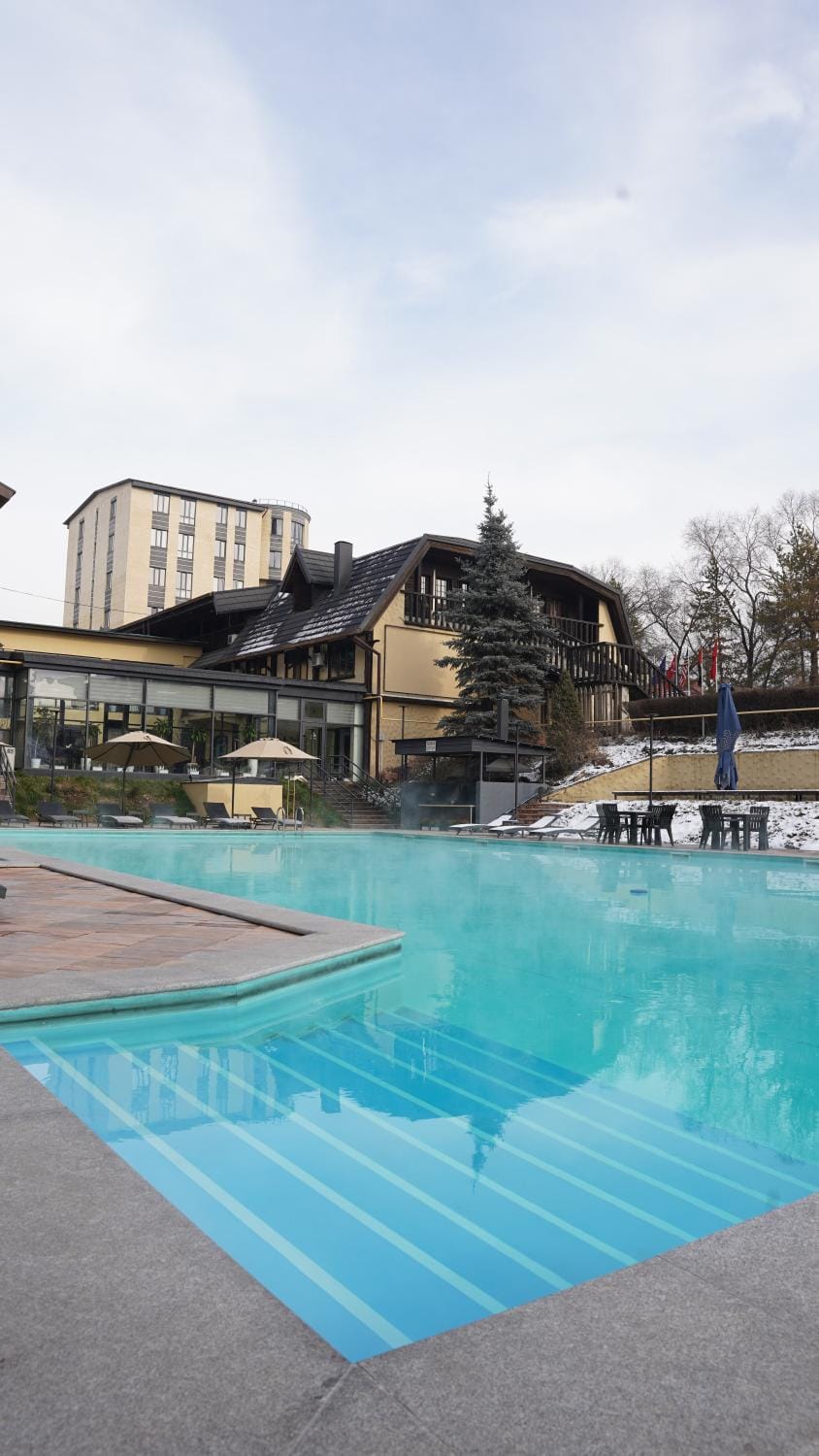 Swimming pool, Open Air Bath