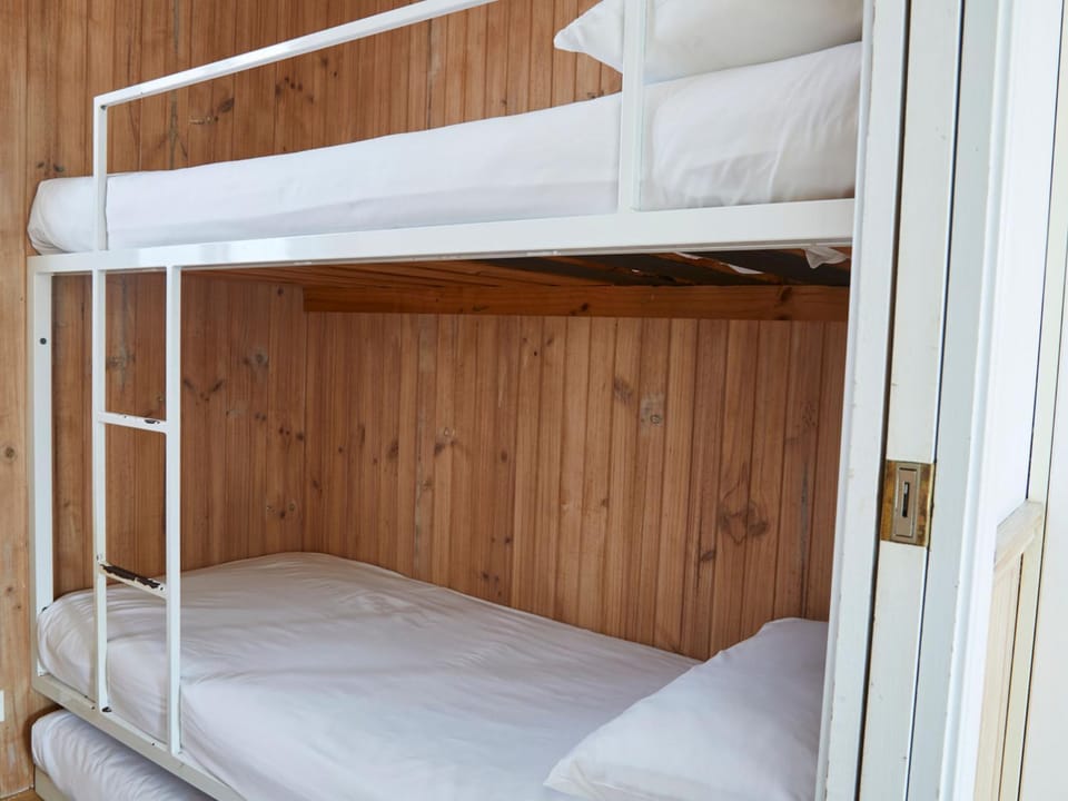 bunk bed
