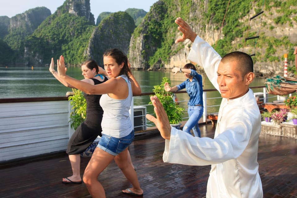Day, People, Natural landscape, Fitness centre/facilities, Lake view, Mountain view, River view, Sea view, group of guests